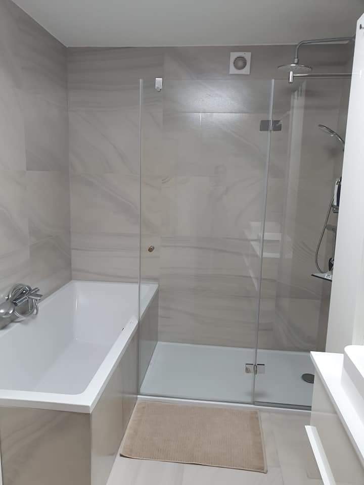 Echtglasduschkabine von Showersolution